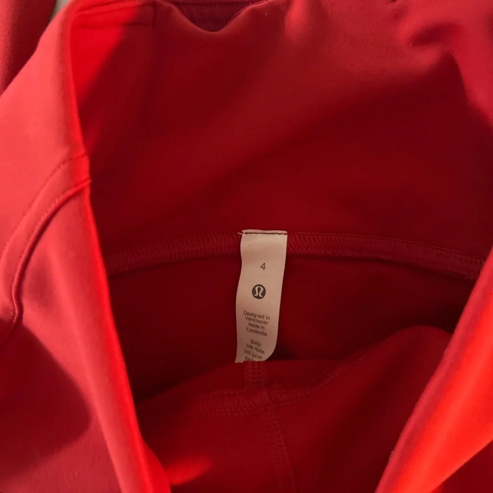 Lululemon Athletica Red Leggings Vibrant Performance Bottoms - Picture 2 of 2